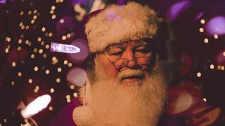 Weihnachtsmann kommt auch nach NRW, Lichterkette