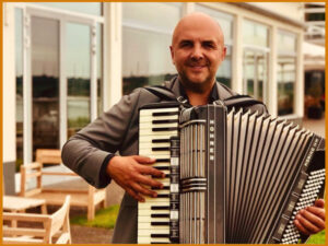 Markus Alleinunterhalter in Köln mit Akkordeon und Keyboard euf einem Event